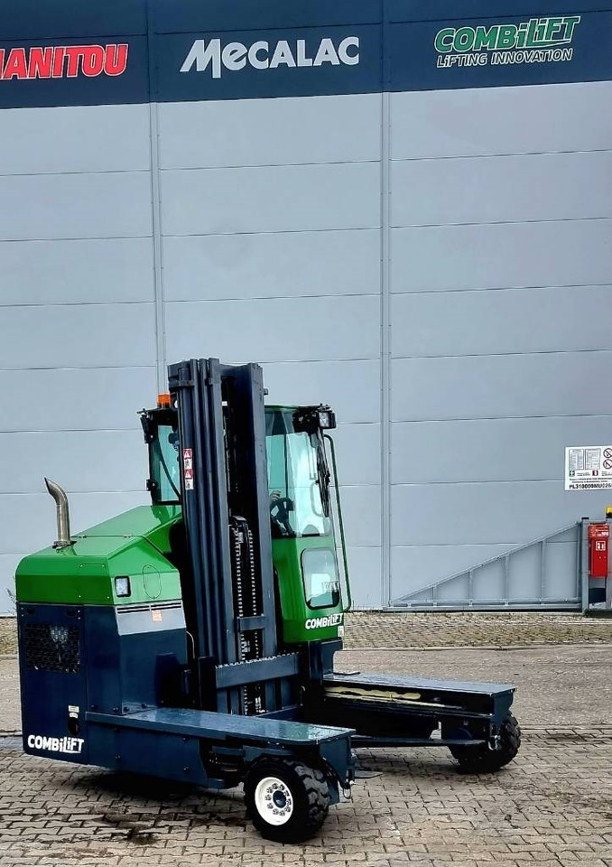 Combilift C 4000 MK4 DIESEL - Carretilla de 4 vías: foto 2 Combilift C 4000 MK4 DIESEL - Carretilla de 4 vías: foto 2