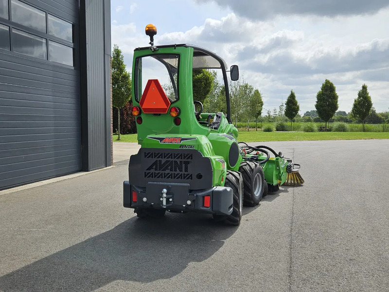 Avant 645i Rental mini-shovel - Minicargadora de cadenas: foto 5 Avant 645i Rental mini-shovel - Minicargadora de cadenas: foto 5