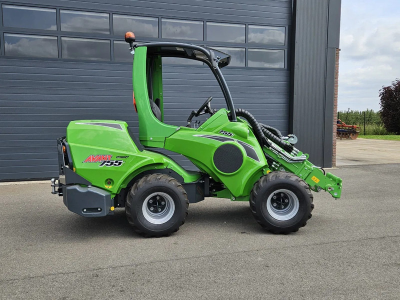 Avant 755i Rental mini-shovel - Minicargadora de cadenas: foto 3 Avant 755i Rental mini-shovel - Minicargadora de cadenas: foto 3