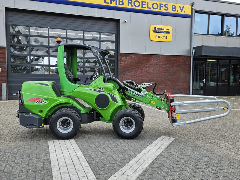 Avant Mini-shovel 735i Rental met Kemp balenklem - Minicargadora de cadenas: foto 3 Avant Mini-shovel 735i Rental met Kemp balenklem - Minicargadora de cadenas: foto 3