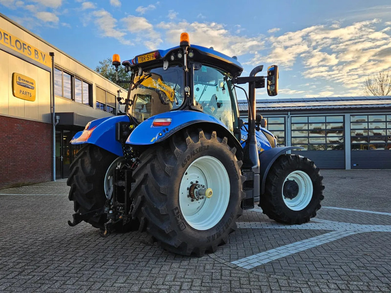 New Holland T6.175 Dynamic command - Tractor: foto 3 New Holland T6.175 Dynamic command - Tractor: foto 3