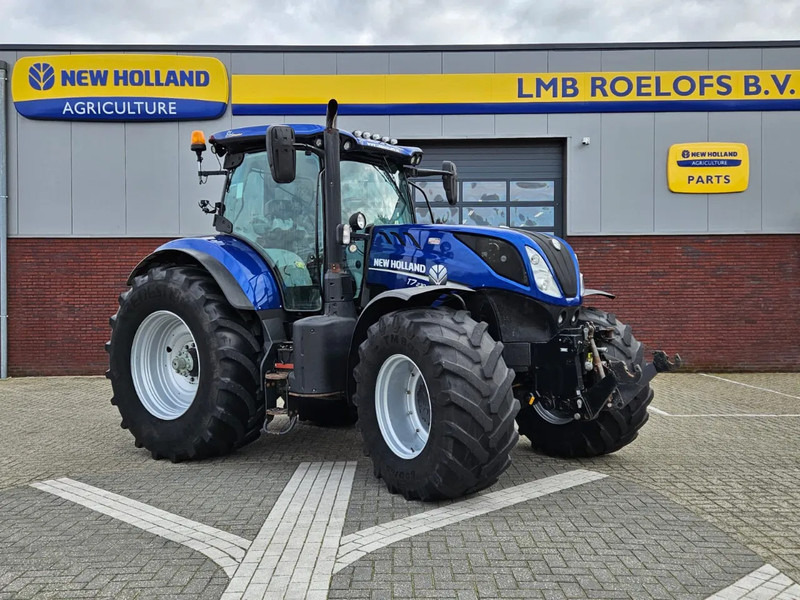New Holland T7.230AC Autocommand - Tractor: foto 1 New Holland T7.230AC Autocommand - Tractor: foto 1