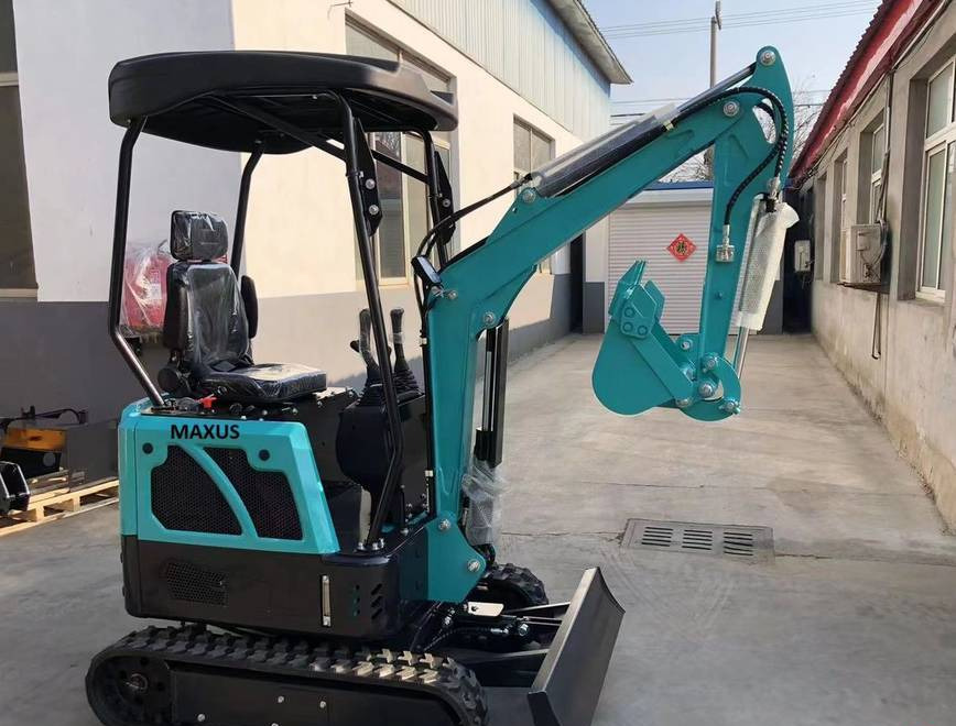 NEW MAXUS Kubota Excavator Euro 5 Warranty up to 10 YEARS НОВА копарка MAXUS Kubota Euro 5 Гарантія до 10 РОКІВ NOWA koparka MAXUS Kubota Euro 5 Gwarancja do 10 LAT - Miniexcavadora: foto 3 NEW MAXUS Kubota Excavator Euro 5 Warranty up to 10 YEARS НОВА копарка MAXUS Kubota Euro 5 Гарантія до 10 РОКІВ NOWA koparka MAXUS Kubota Euro 5 Gwarancja do 10 LAT - Miniexcavadora: foto 3