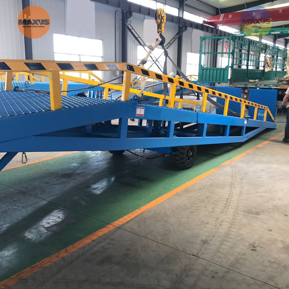 Maxus Maxus ÚJ mobil rakodórámpa 10 tonna kapacitással - Rampa de carga: foto 1 Maxus Maxus ÚJ mobil rakodórámpa 10 tonna kapacitással - Rampa de carga: foto 1