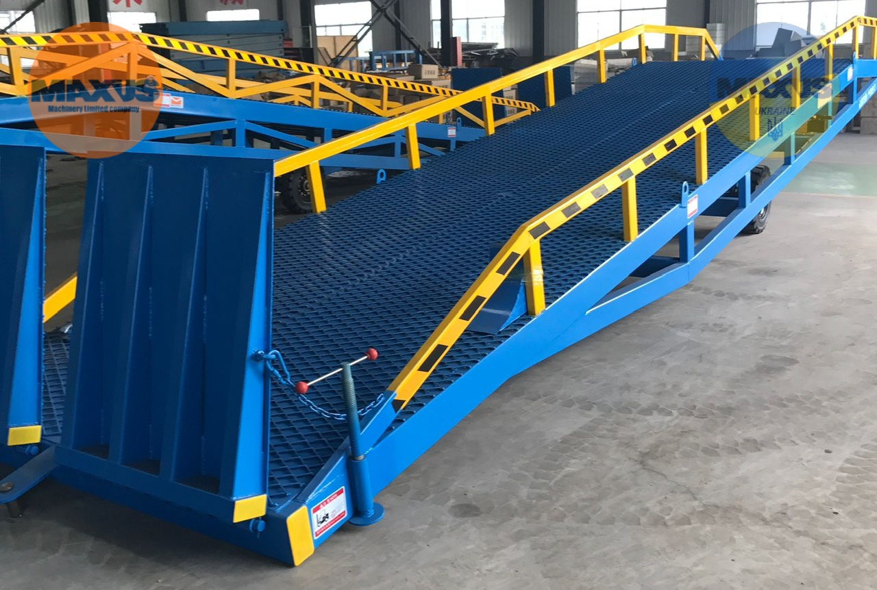 Maxus Rampă mobilă de încărcare nouă cu capacitate de 10 tone - Rampa de carga: foto 2 Maxus Rampă mobilă de încărcare nouă cu capacitate de 10 tone - Rampa de carga: foto 2