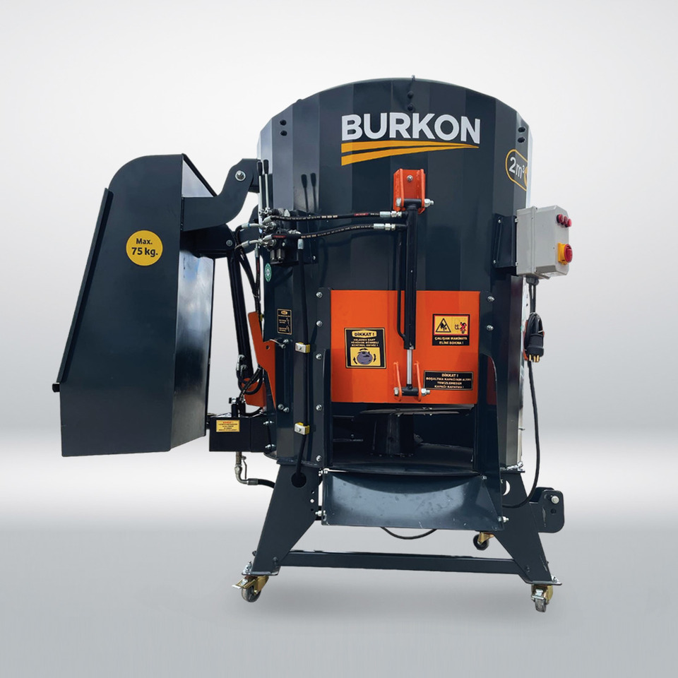 2 m3 Sabit Elektrikli ve Kepçeli Yem Karma Makinesi - Desensiladora: foto 2 2 m3 Sabit Elektrikli ve Kepçeli Yem Karma Makinesi - Desensiladora: foto 2