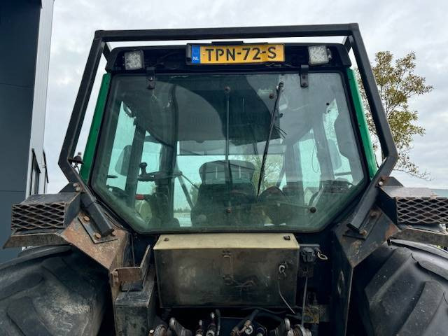 Tractor Valtra 6650 Hitech Twintrac: foto 8