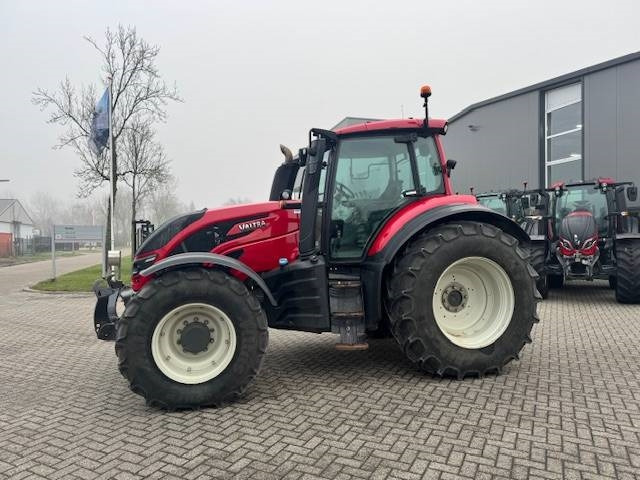 Valtra T144 Hitech - Tractor: foto 2 Valtra T144 Hitech - Tractor: foto 2