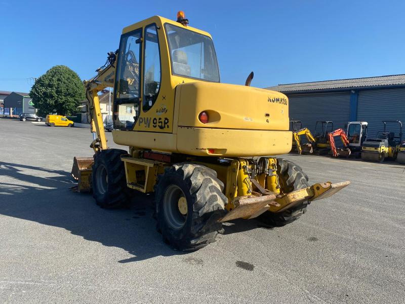 Komatsu PW95 - Excavadora de ruedas: foto 2 Komatsu PW95 - Excavadora de ruedas: foto 2