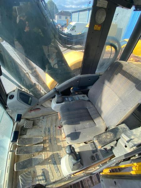 Excavadora de cadenas Volvo EC160: foto 10