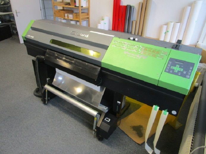 DRUCK- UND SCHNEID-MASCHINE ROLAND LEC-330 - Máquina de corte de papel: foto 3 DRUCK- UND SCHNEID-MASCHINE ROLAND LEC-330 - Máquina de corte de papel: foto 3