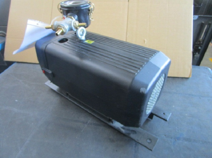 KOMPRESSOR BUSCH SV 1016 C 000 IHZZ - Piezas de recambio para Máquina de impresión: foto 3 KOMPRESSOR BUSCH SV 1016 C 000 IHZZ - Piezas de recambio para Máquina de impresión: foto 3