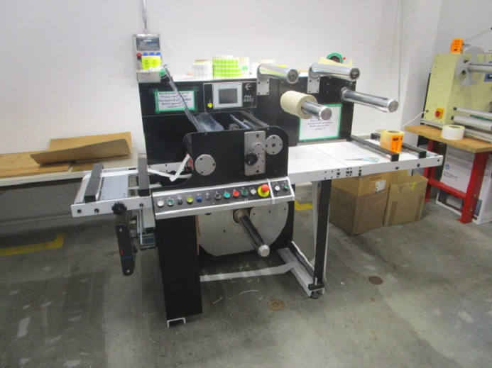 ROLLENSCHNEIDEMASCHINE BGM ELITE 400 SI - Máquina de corte de papel: foto 5 ROLLENSCHNEIDEMASCHINE BGM ELITE 400 SI - Máquina de corte de papel: foto 5
