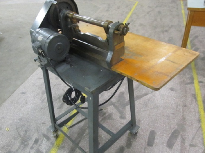 WIRO SCHLIESSMASCHINE BURN - Máquina de impresión: foto 2 WIRO SCHLIESSMASCHINE BURN - Máquina de impresión: foto 2