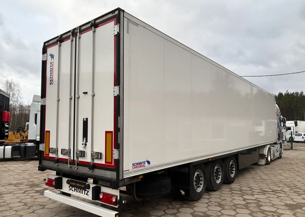 Schmitz Cargobull SKO AGREGAT SCHMITZ / BEZWYPADKOWA / GRUBA ŚCIANA 7 CM / 2 SZTUKI !! - Semirremolque frigorífico: foto 4 Schmitz Cargobull SKO AGREGAT SCHMITZ / BEZWYPADKOWA / GRUBA ŚCIANA 7 CM / 2 SZTUKI !! - Semirremolque frigorífico: foto 4