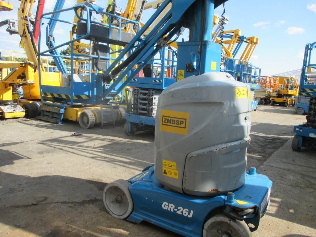 Genie GR 26 J - Plataforma de mástil vertical: foto 4 Genie GR 26 J - Plataforma de mástil vertical: foto 4