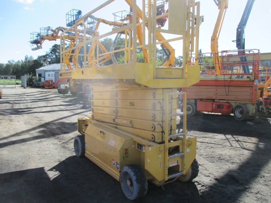 Plataforma de tijeras HAB S142-12E2WD: foto 5 Plataforma de tijeras HAB S142-12E2WD: foto 5