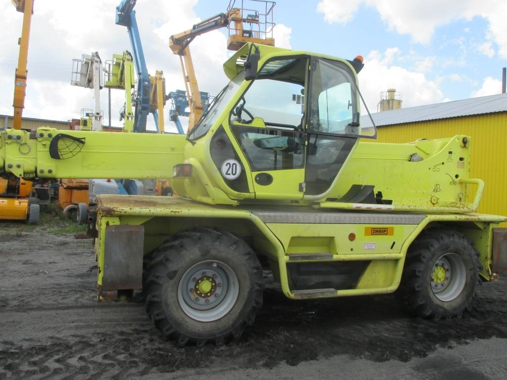 Manipulador telescópico Merlo Roto 45.21: foto 6