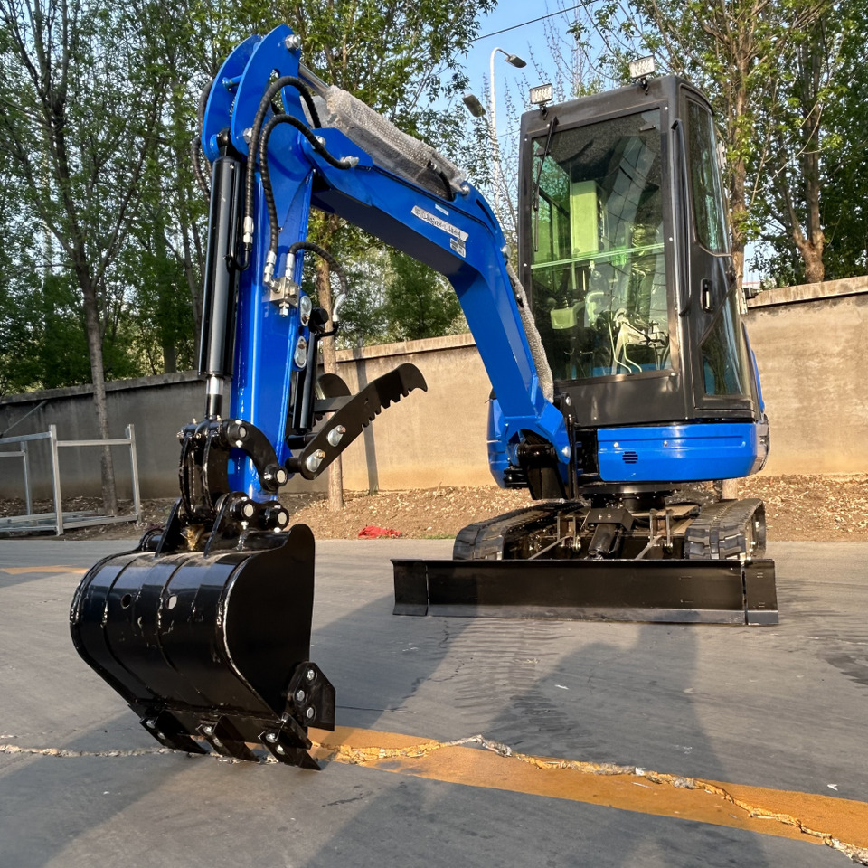 LEZUM DY25U Mini Excavator Kubota Euro 5/Epa Engine Mini Excavator For Sale - Miniexcavadora: foto 2 LEZUM DY25U Mini Excavator Kubota Euro 5/Epa Engine Mini Excavator For Sale - Miniexcavadora: foto 2