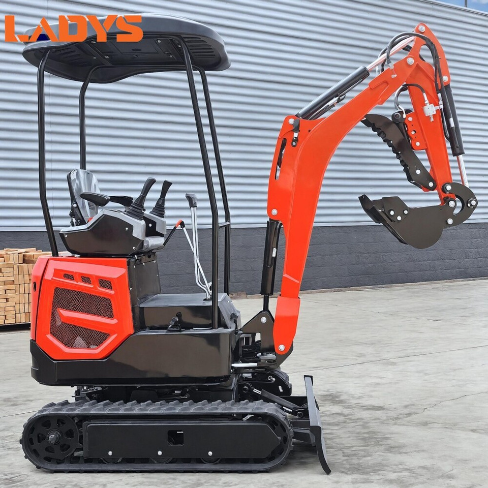 LADYS Mini Excavator Digger Miniexcavadora EPA Kubota Engine Chinese LADYS DY18 Mini Excavator For Sale With Mini Excavator Attachment Set - Miniexcavadora: foto 4 LADYS Mini Excavator Digger Miniexcavadora EPA Kubota Engine Chinese LADYS DY18 Mini Excavator For Sale With Mini Excavator Attachment Set - Miniexcavadora: foto 4