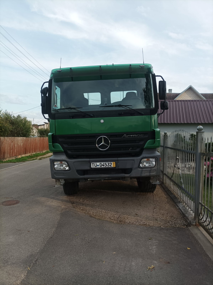 MERCEDES-BENZ ACTROS 18 36 4X4 - Camión volquete: foto 1 MERCEDES-BENZ ACTROS 18 36 4X4 - Camión volquete: foto 1