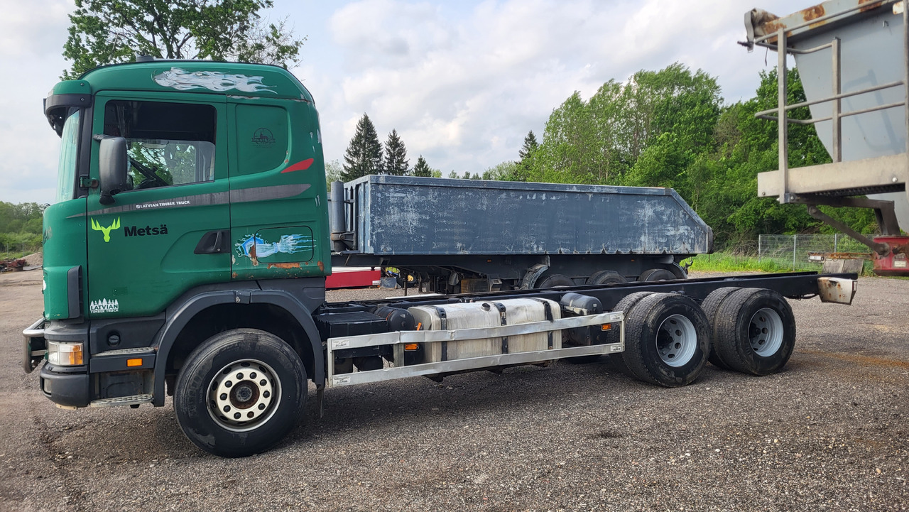SCANIA R124 420 6X4 - Camión chasis: foto 3 SCANIA R124 420 6X4 - Camión chasis: foto 3