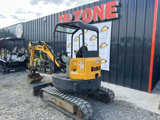 Miniexcavadora Bobcat E26 à 17500 € ht: foto 6