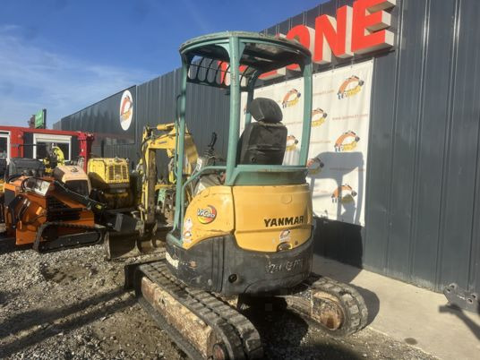 Yanmar VIO20-4 à 14900 € HT - Miniexcavadora: foto 4 Yanmar VIO20-4 à 14900 € HT - Miniexcavadora: foto 4