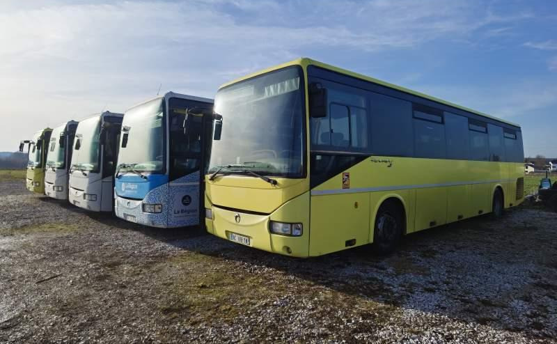 Irisbus Iveco Recreo 5 sztuk 2009 - Autobús suburbano: foto 2 Irisbus Iveco Recreo 5 sztuk 2009 - Autobús suburbano: foto 2