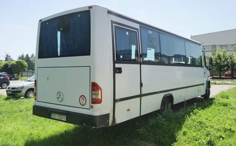 Mercedes-Benz Vario 814D 38+12 - Autobús suburbano: foto 3 Mercedes-Benz Vario 814D 38+12 - Autobús suburbano: foto 3