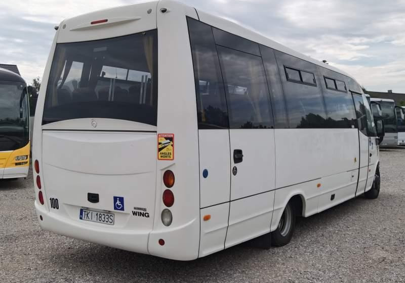 Mercedes-Benz WING VARIO 34 Uszkodzony silnik - Autobús suburbano: foto 5 Mercedes-Benz WING VARIO 34 Uszkodzony silnik - Autobús suburbano: foto 5