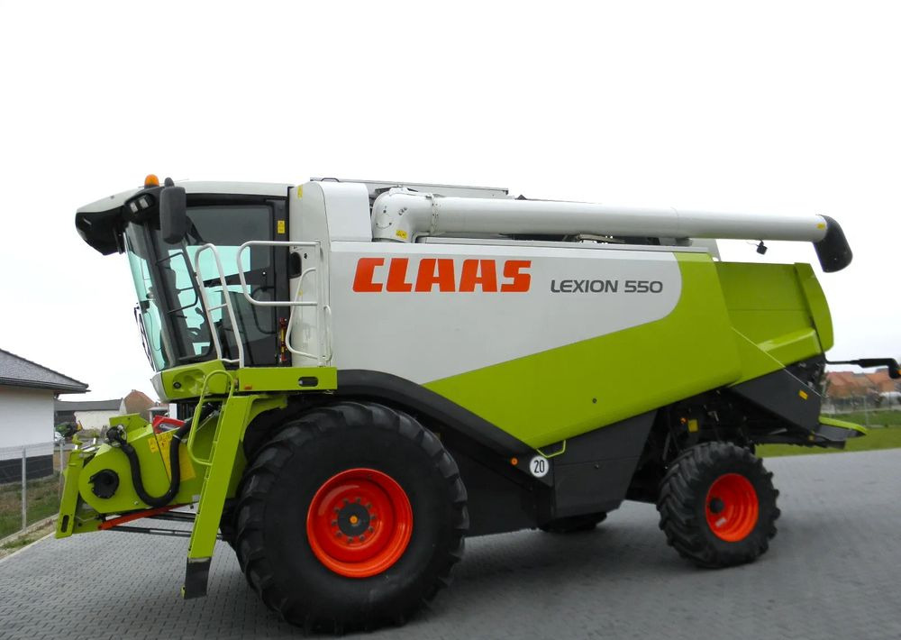 Claas Lexion 550 2008 Rok, Nowsza Wersja, Nie Malowany, Stan Idealny - Cosechadora de granos: foto 3 Claas Lexion 550 2008 Rok, Nowsza Wersja, Nie Malowany, Stan Idealny - Cosechadora de granos: foto 3