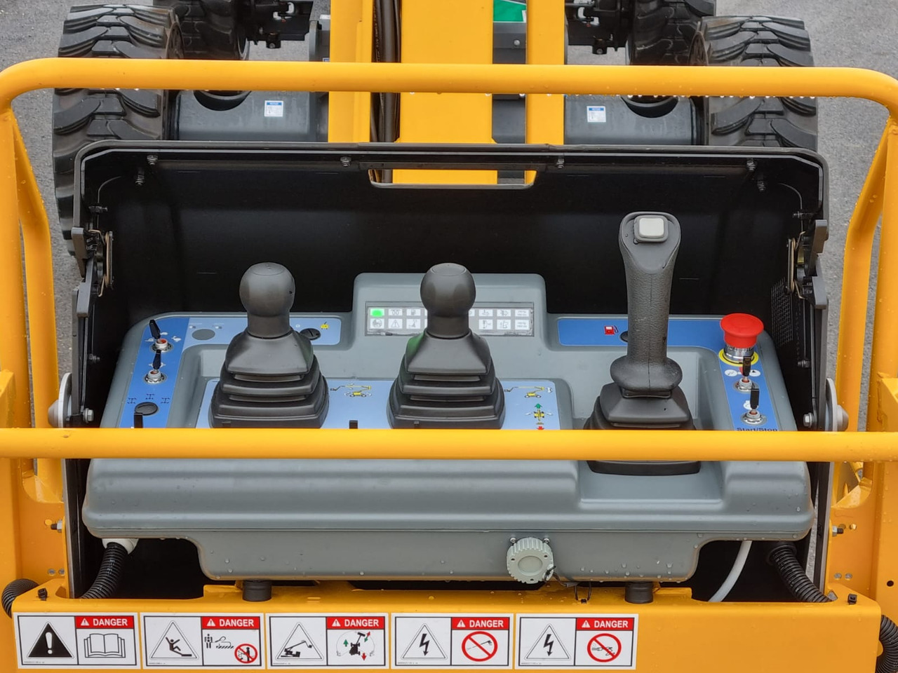 Plataforma articulada HAULOTTE HA 20 RTJ: foto 6 Plataforma articulada HAULOTTE HA 20 RTJ: foto 6