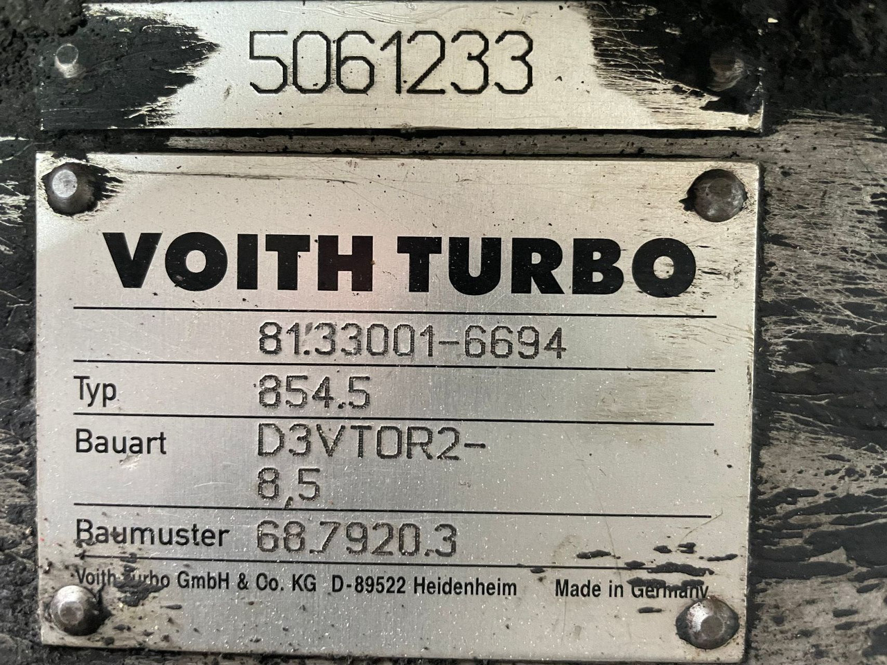 Voith Voith 854.5 D3VT0R2-8,5 MAN Lions City 81.33001-6694 Getriebe - Caja de cambios y piezas para Autobús: foto 2 Voith Voith 854.5 D3VT0R2-8,5 MAN Lions City 81.33001-6694 Getriebe - Caja de cambios y piezas para Autobús: foto 2