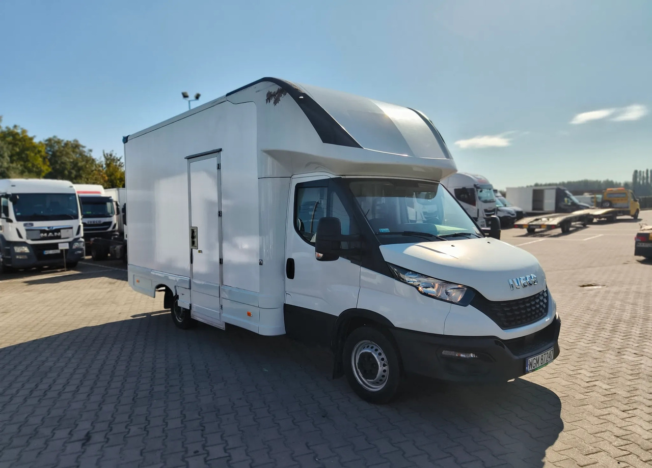 IVECO DAILY 35S14 - Furgoneta caja cerrada: foto 2 IVECO DAILY 35S14 - Furgoneta caja cerrada: foto 2