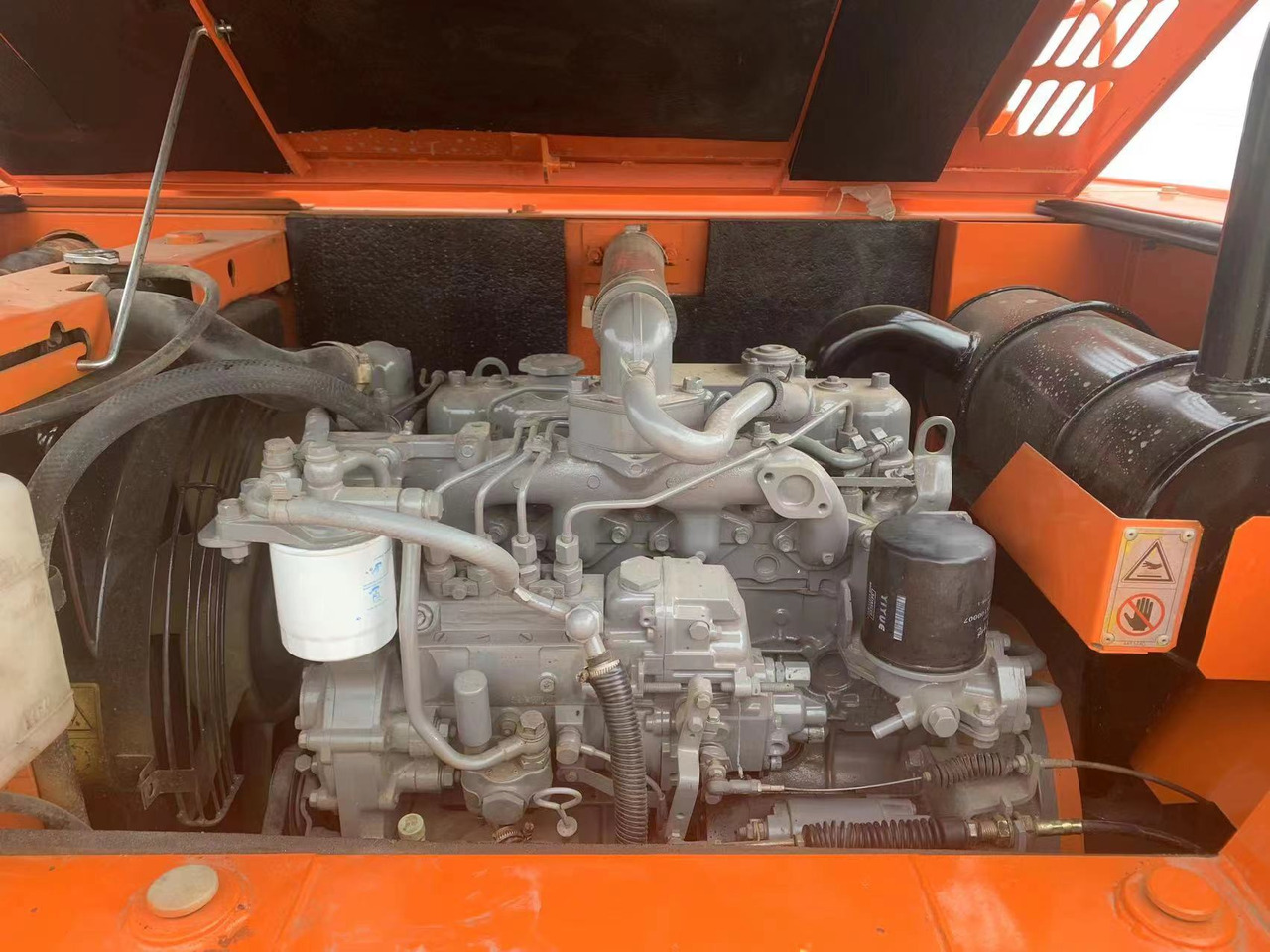 Miniexcavadora HITACHI ZX60: foto 6 Miniexcavadora HITACHI ZX60: foto 6