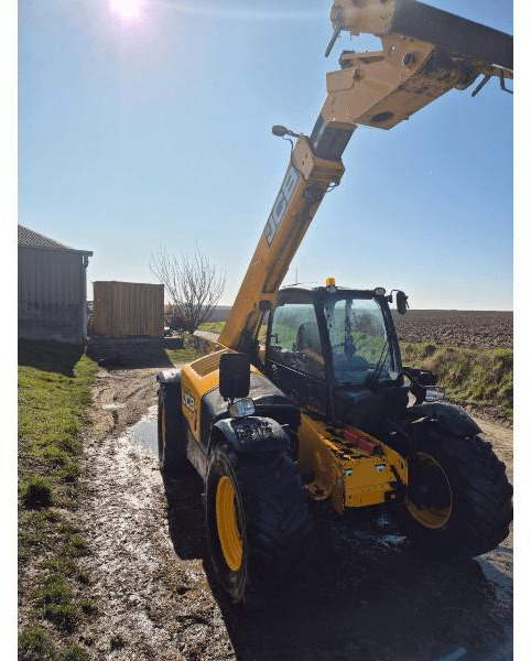 JCB 531-70 AGRISUPER - Manipulador telescópico: foto 1 JCB 531-70 AGRISUPER - Manipulador telescópico: foto 1