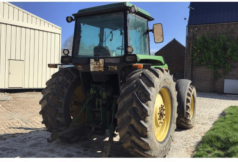 JOHN DEERE 4055 - Tractor: foto 3 JOHN DEERE 4055 - Tractor: foto 3