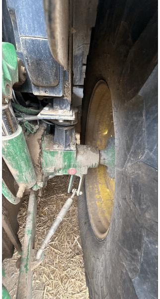 Tractor JOHN DEERE 6130R: foto 8