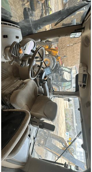 Tractor JOHN DEERE 6130R: foto 7