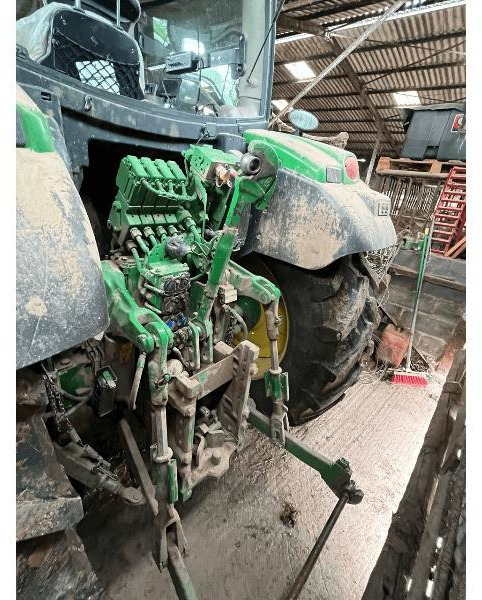 JOHN DEERE 6135R - Tractor: foto 3 JOHN DEERE 6135R - Tractor: foto 3
