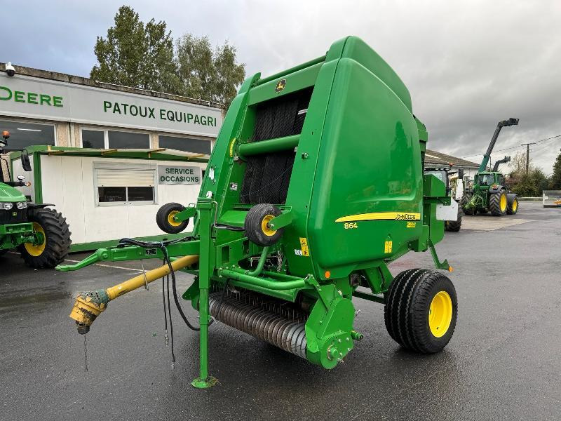 JOHN DEERE 864 - Rotoempacadora: foto 1 JOHN DEERE 864 - Rotoempacadora: foto 1