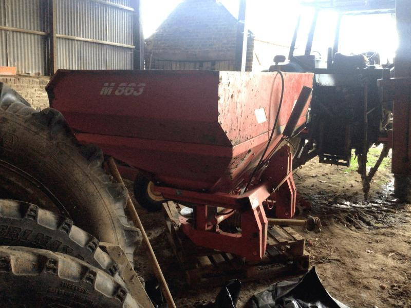 KUHN MDS732 - Esparcidor de fertilizantes: foto 5 KUHN MDS732 - Esparcidor de fertilizantes: foto 5
