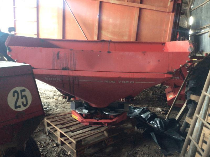 KUHN MDS732 - Esparcidor de fertilizantes: foto 2 KUHN MDS732 - Esparcidor de fertilizantes: foto 2