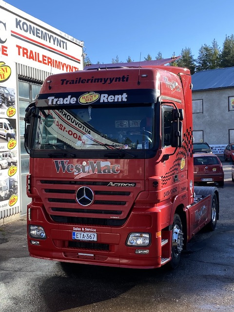 Mercedes-Benz 1832 Mega Space Cabin CLEAN - Cabeza tractora: foto 1 Mercedes-Benz 1832 Mega Space Cabin CLEAN - Cabeza tractora: foto 1