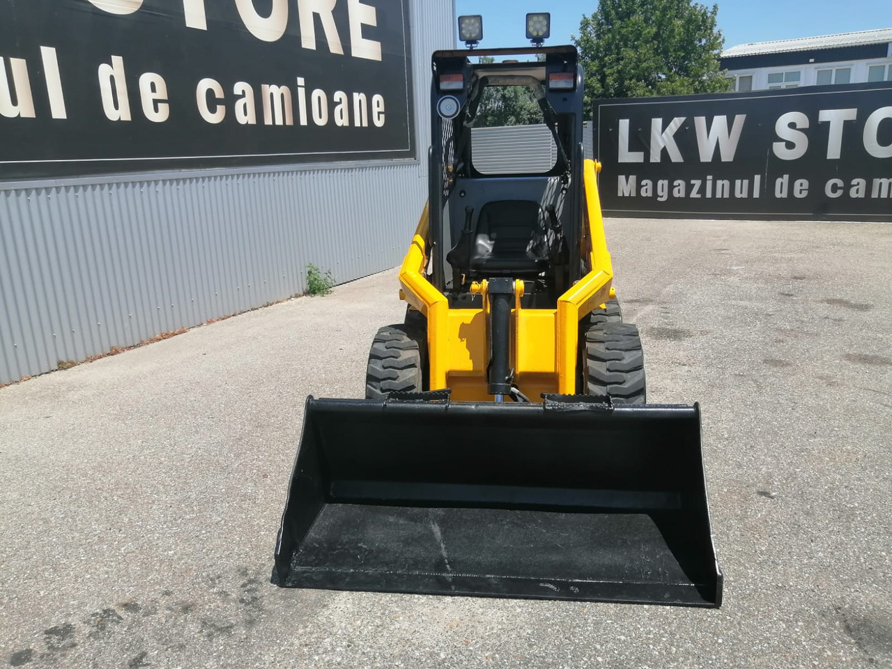 Bobcat SKID TYRE FRONT LOADER RAM ITALY - Minicargadora: foto 3 Bobcat SKID TYRE FRONT LOADER RAM ITALY - Minicargadora: foto 3