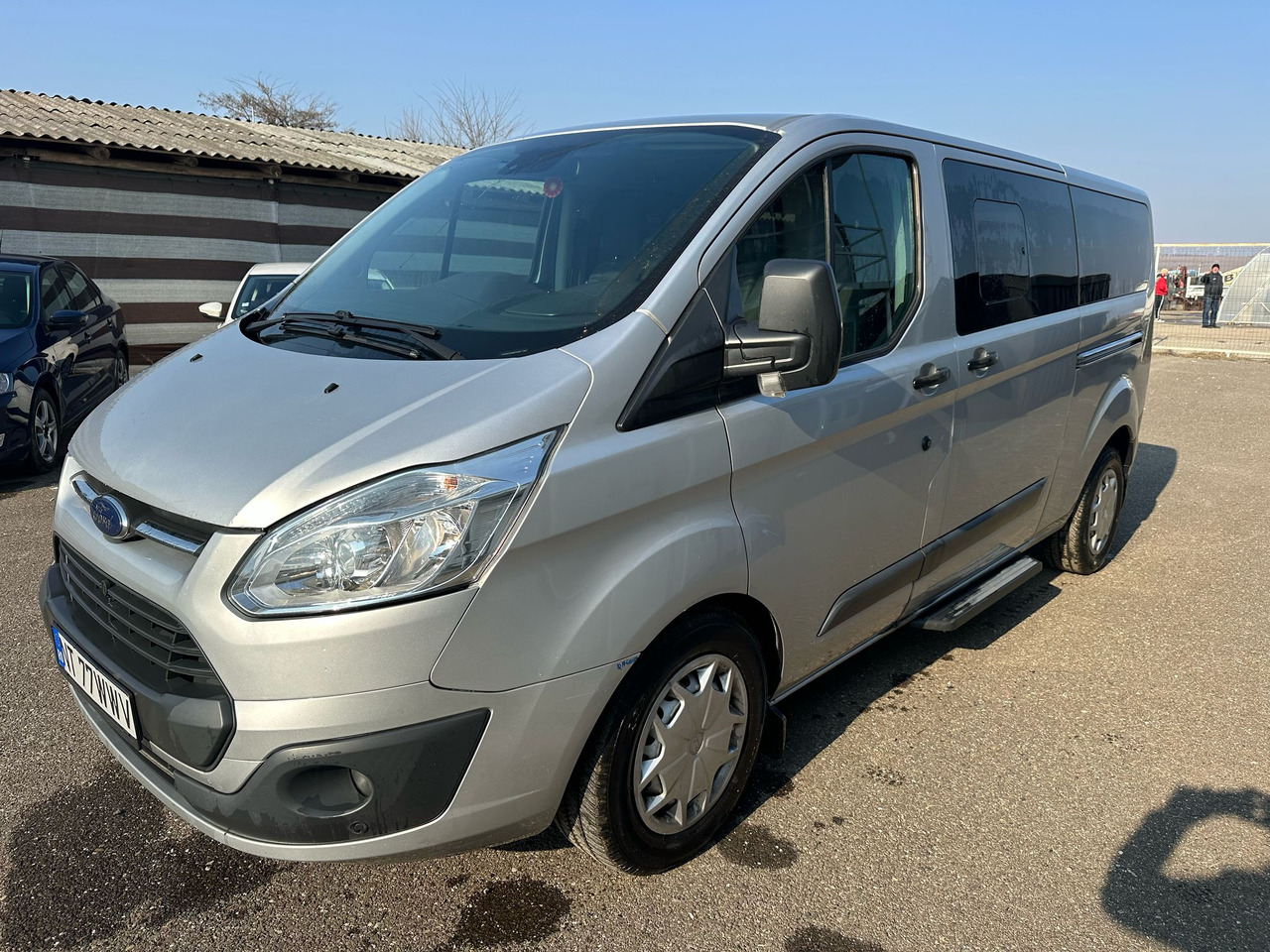 FORD TRANSIT CUSTOMS - Furgoneta de pasajeros: foto 1 FORD TRANSIT CUSTOMS - Furgoneta de pasajeros: foto 1