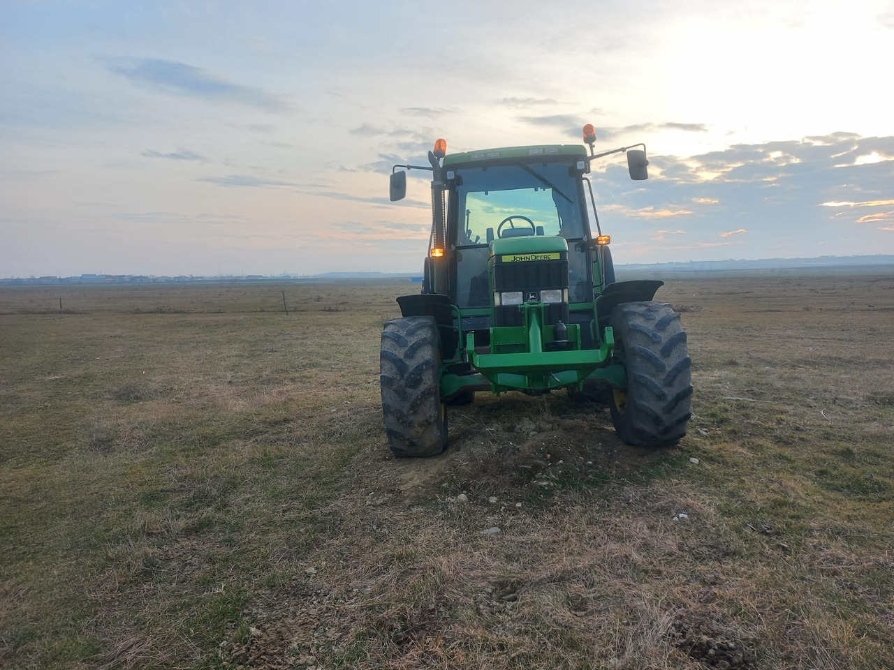 JOHN DEERE 6600 TRACTOR - Tractor: foto 5 JOHN DEERE 6600 TRACTOR - Tractor: foto 5