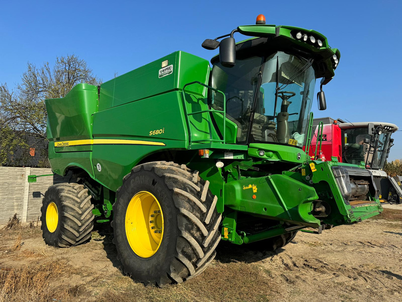 John Deere S680i combine + 635X Header + Zurn trailer - Cosechadora de granos: foto 1 John Deere S680i combine + 635X Header + Zurn trailer - Cosechadora de granos: foto 1