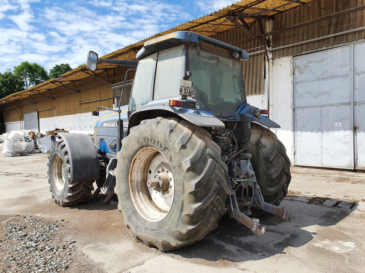 NEW HOLLAND 8970 Tractor 4×4 - Tractor: foto 3 NEW HOLLAND 8970 Tractor 4×4 - Tractor: foto 3